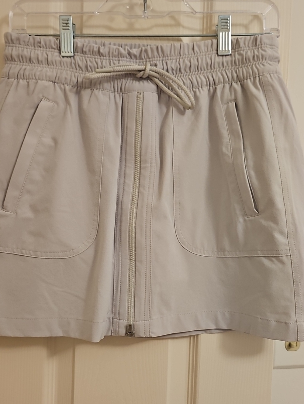 Athleta Drawstring Mini Skort In Beige